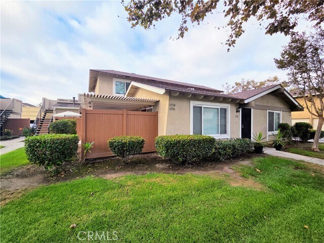 Foto principal - 12512 Cuesta Dr