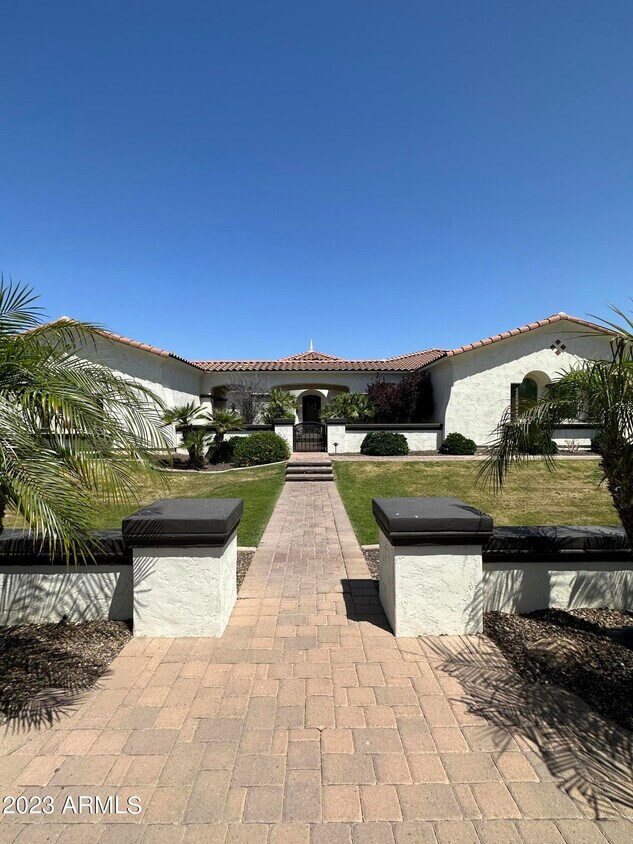 2992 E Fruitvale Ave, Gilbert, AZ 85297 House for Rent in Gilbert, AZ