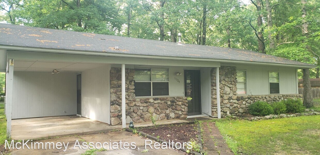 11324 Charlotte Dr, Shannon Hills, AR 72103 House Rental in Shannon
