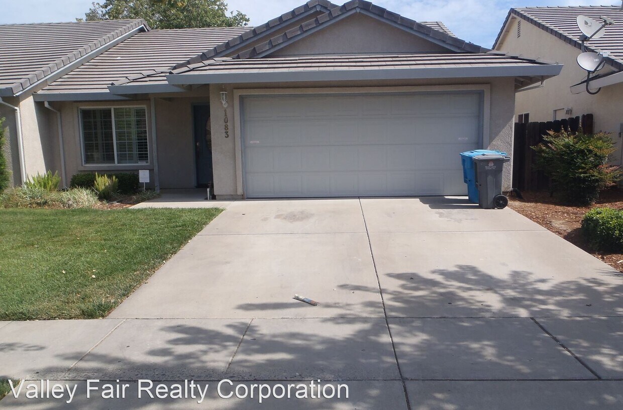Primary Photo - 3 br, 2 bath House - 1083 Arbor Dr