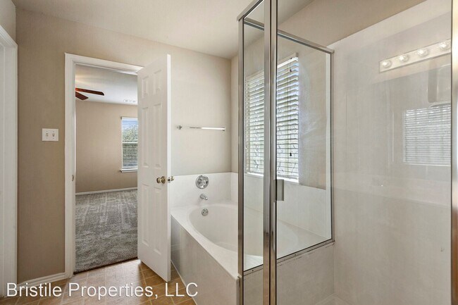 Building Photo - 11601 James B Connolly Ln