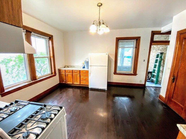 Foto del edificio - 2208 N Talman Ave