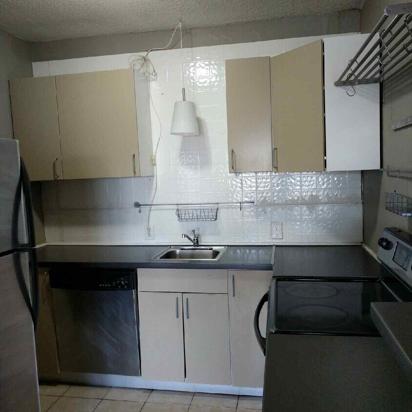 Foto principal - 3715 Oakland Ave