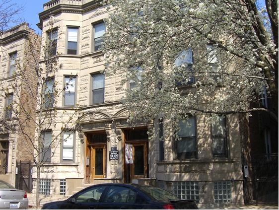 Foto principal - 1204 W Lexington St