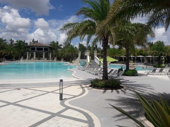 Foto del edificio - 8005 NW 104th Ave