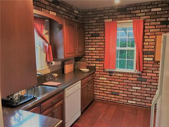 Foto del edificio - 1737 Tremont St
