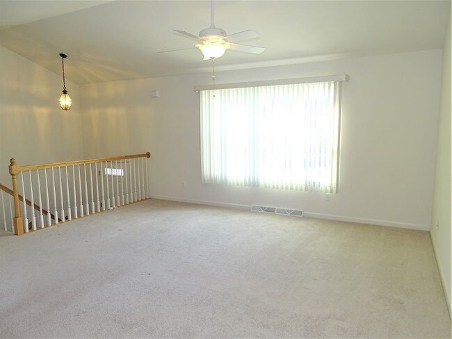 Building Photo - 517 Fox Ridge Ln