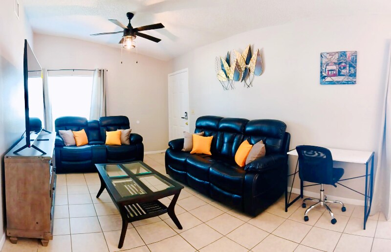 Foto principal - 1835 Crystal Grove Dr