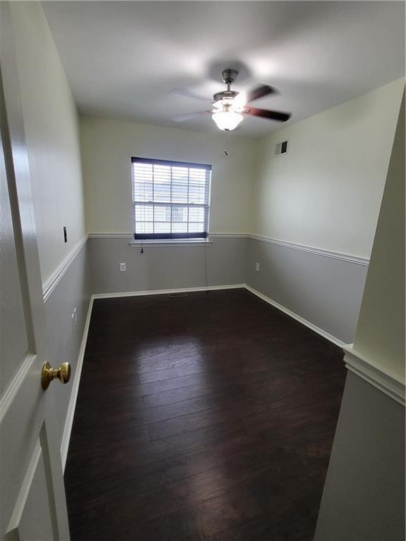 Foto del edificio - 103 Beacon Ln