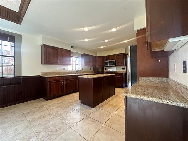 Foto del edificio - 4342 Timberglen Rd