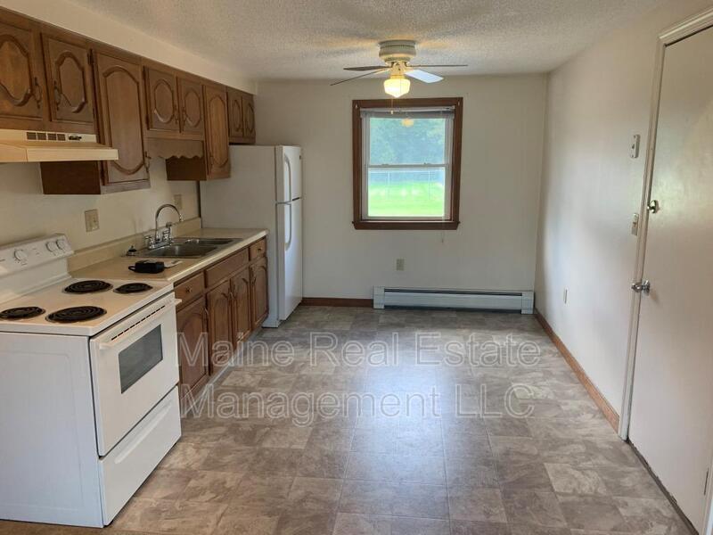 385 Pine St Unit 7, Bangor, ME 04401 Condo for Rent in Bangor, ME