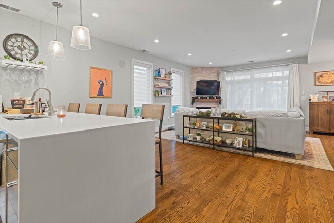 Foto del edificio - 6 Ashland St