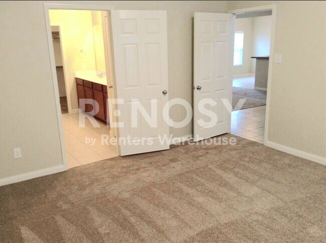 Foto del edificio - 1806 Sable Wood Dr