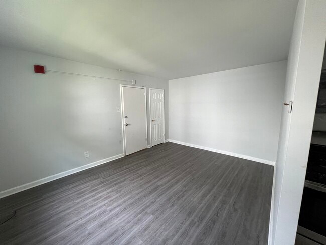 Foto del edificio - Godfrey Court Apartments