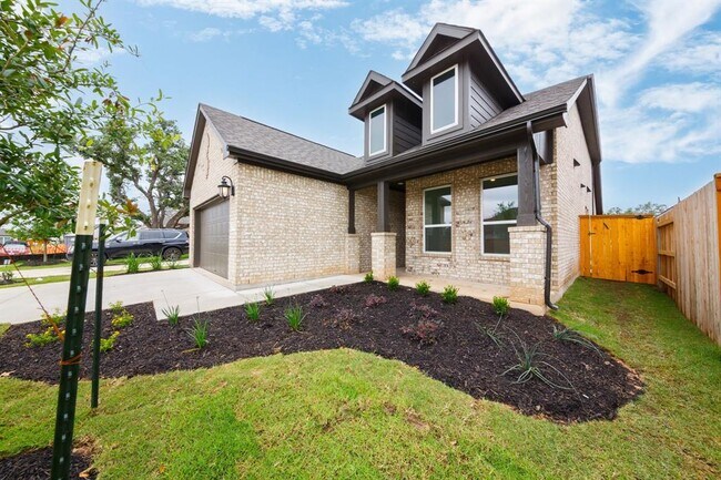 Foto del edificio - 1117 Mulberry Oak Ln