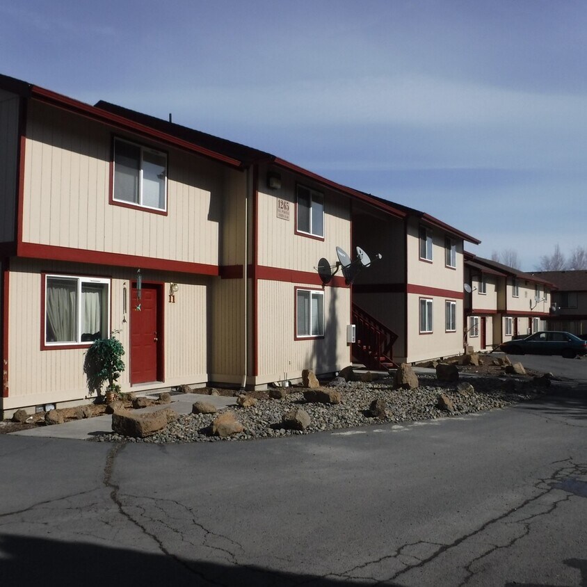 Foto principal - 1 Bed/1 Bath Eastside Apartment - Purcell ...