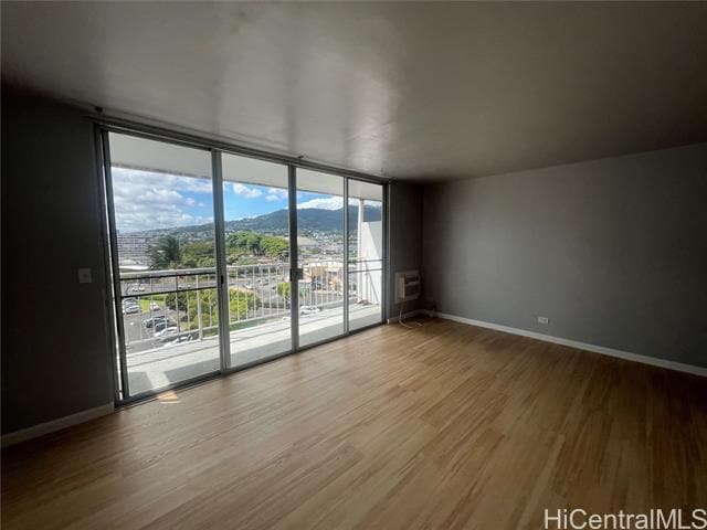 Building Photo - 1941 Church Ln
