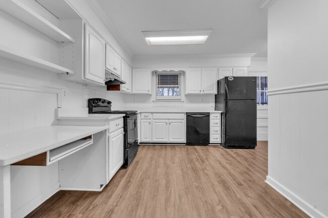 Building Photo - 3010 Ruskin Rd