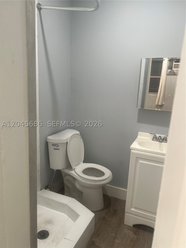 Building Photo - 2118 N 19th Ave