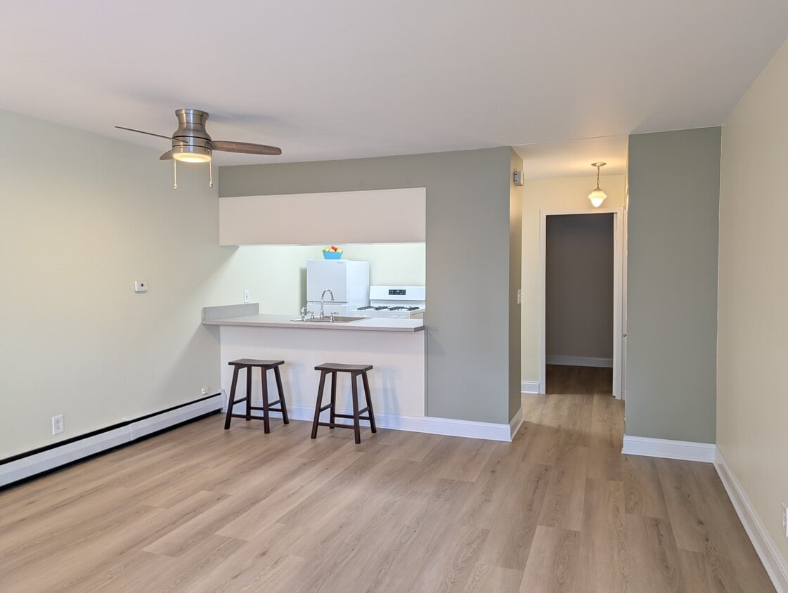 Foto principal - 29 Prospect Ave NE