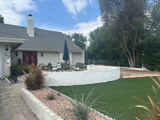 Foto del edificio - 435 Willapa Ln