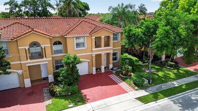 Building Photo - 913 NW 135th Ave