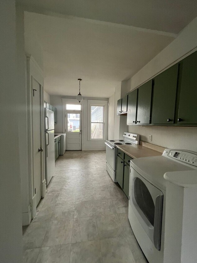 Foto principal - 716 W Quartz St