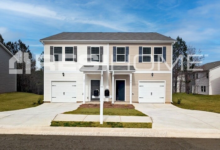 Foto principal - 277 Oakwood Dr NW