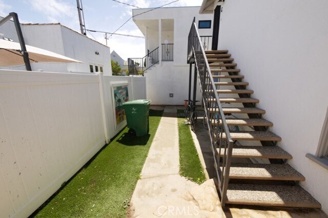 Foto del edificio - 728 Euclid St