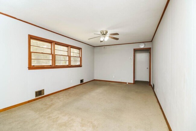 Foto del edificio - 1255 Angelia Dr SW