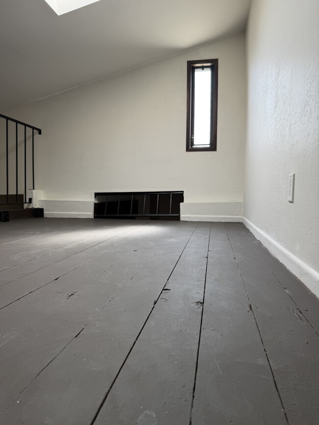 Loft - The Eight