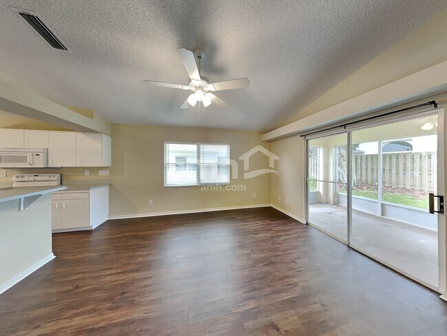 Building Photo - 2826 Sebastian Ln