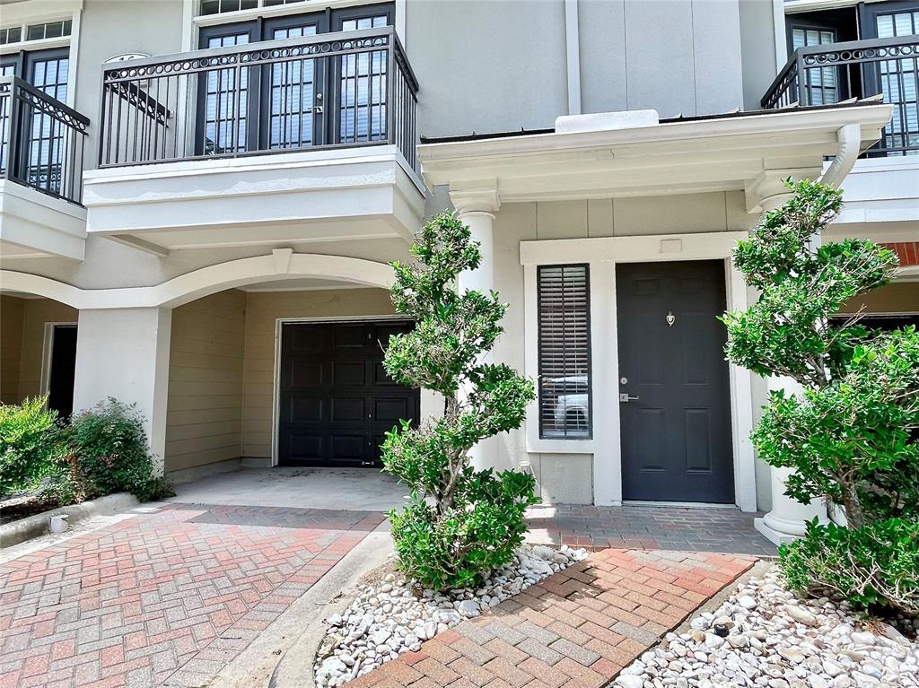 Foto principal - 15200 Memorial Dr