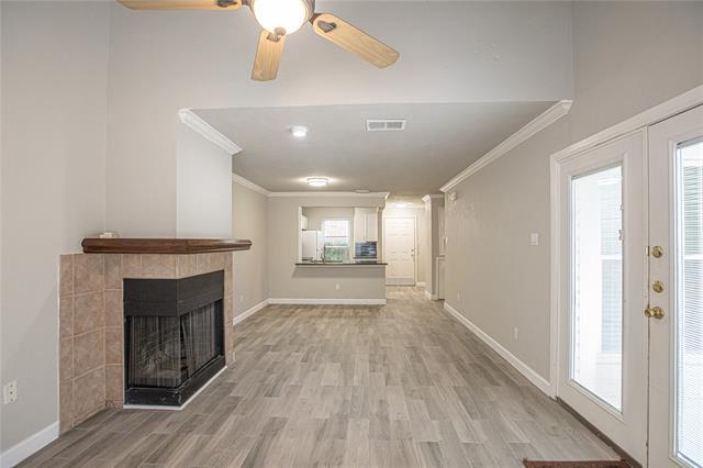 Building Photo - 2428 Forest Brook Ln