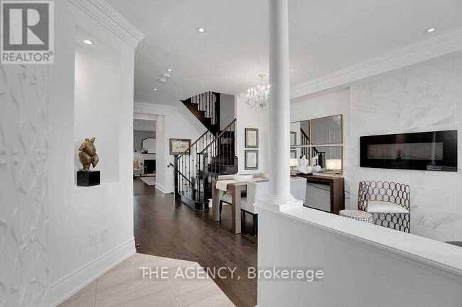 Building Photo - 21 Kettle Vly Trl