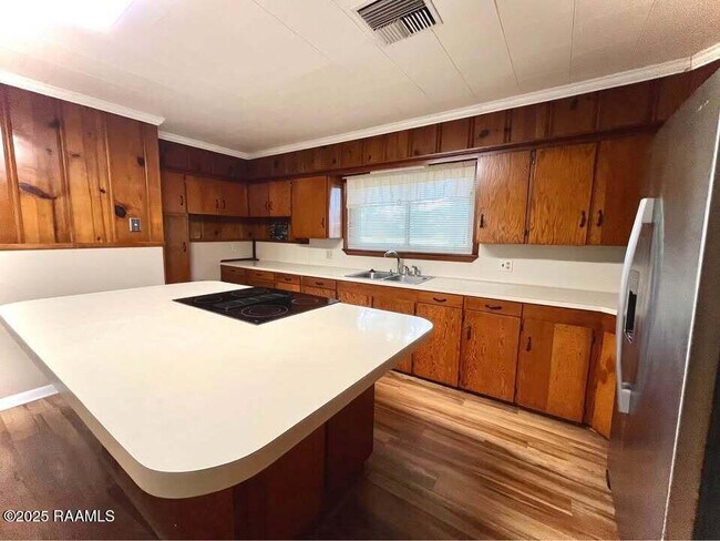 Foto del edificio - 1106 Ridge Rd