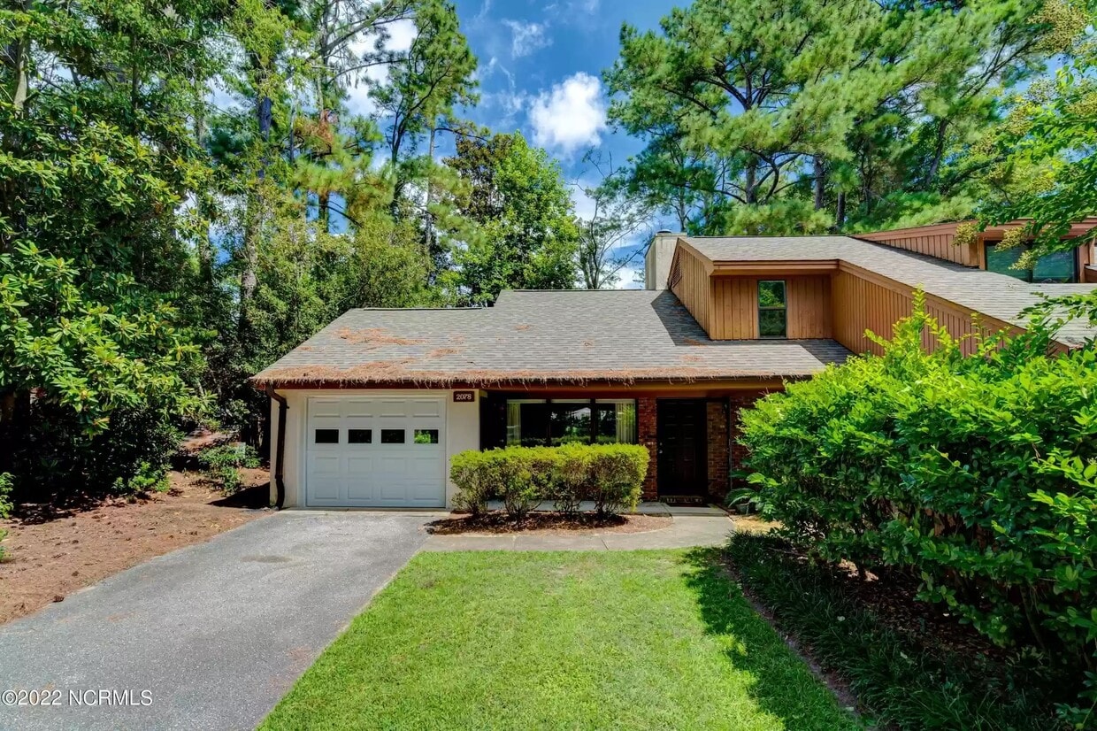 2078 Albert Cir, Wilmington, NC 28403 House for Rent in Wilmington