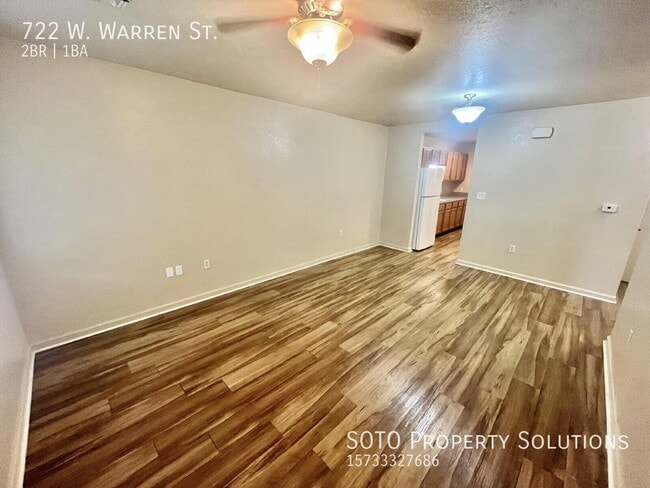 Building Photo - 722 Warren St