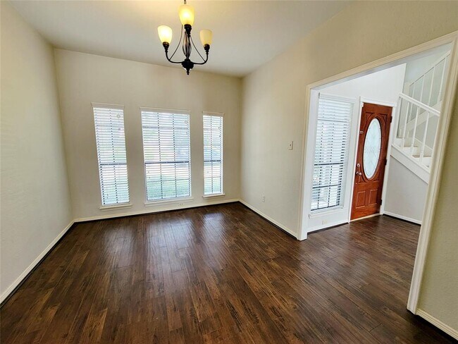 Foto del edificio - 3351 Dew Point Ln