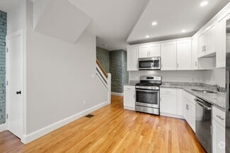 Building Photo - 129 Sutherland Rd