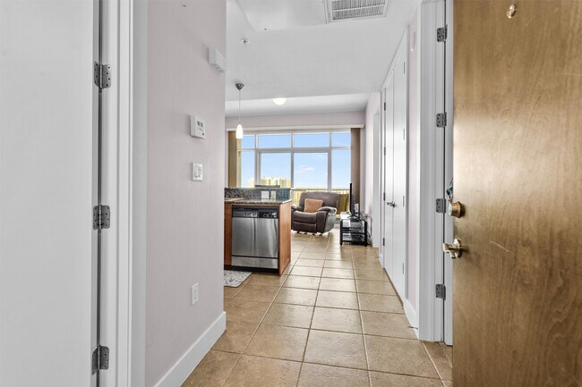 Foto del edificio - 500 Seawall Blvd