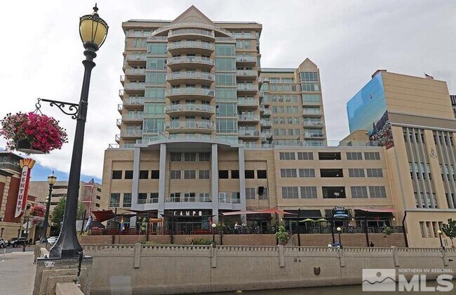 Foto del edificio - 50 N Sierra St
