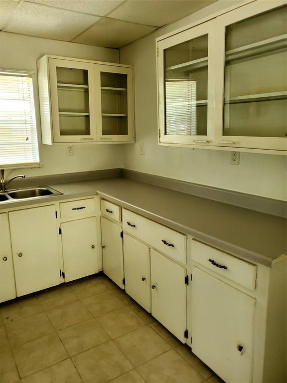 Foto del edificio - 228 Telephone Rd