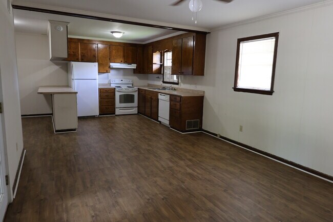 Foto del edificio - 101 Catherine Ave