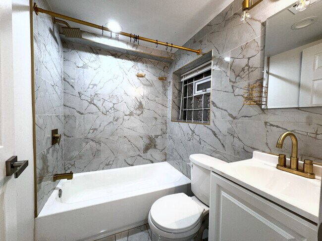 Foto del edificio - 3346 N Central Park Ave