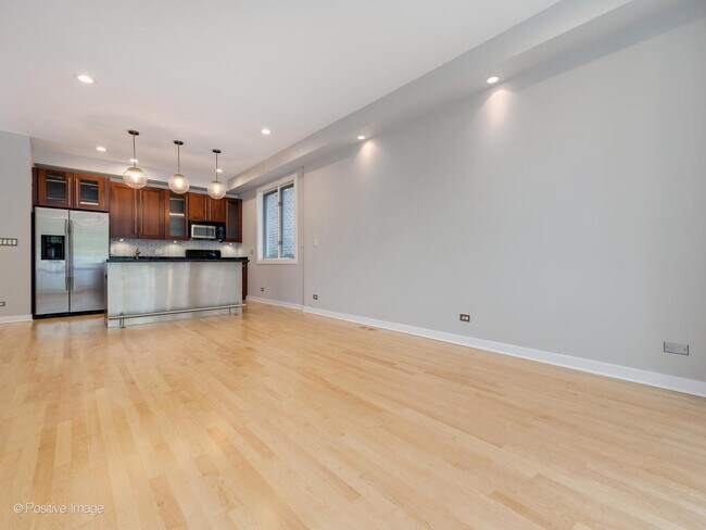 Foto del edificio - 1834 W Rice St