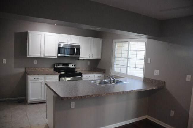 Foto del edificio - 532 Birdneck Rd N