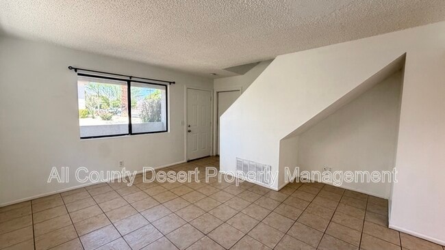 Building Photo - 32530 Canyon Vista Rd