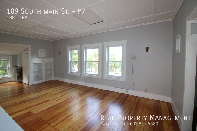 Building Photo - Spacious 1 Bedroom Apartment with Storage ...