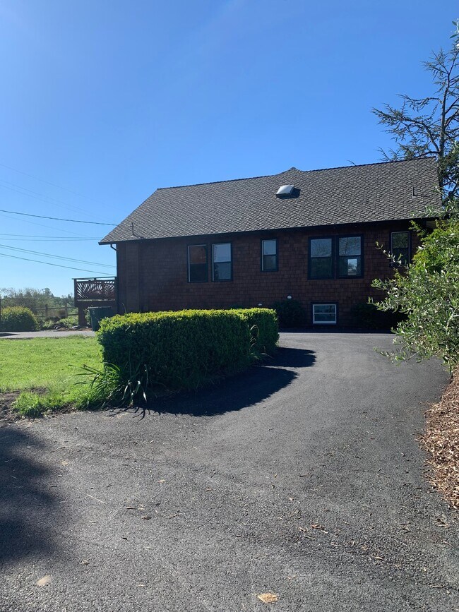 Foto del edificio - 1789 Cooper Rd